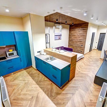 Apartment On The Street. Evgeniya Konovalets, 36B Kyiv Exterior photo