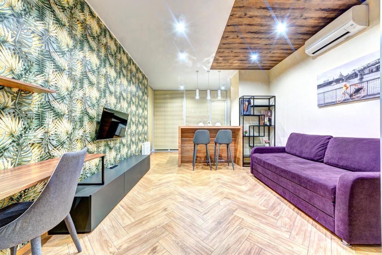 Apartment On The Street. Evgeniya Konovalets, 36B Kyiv Exterior photo